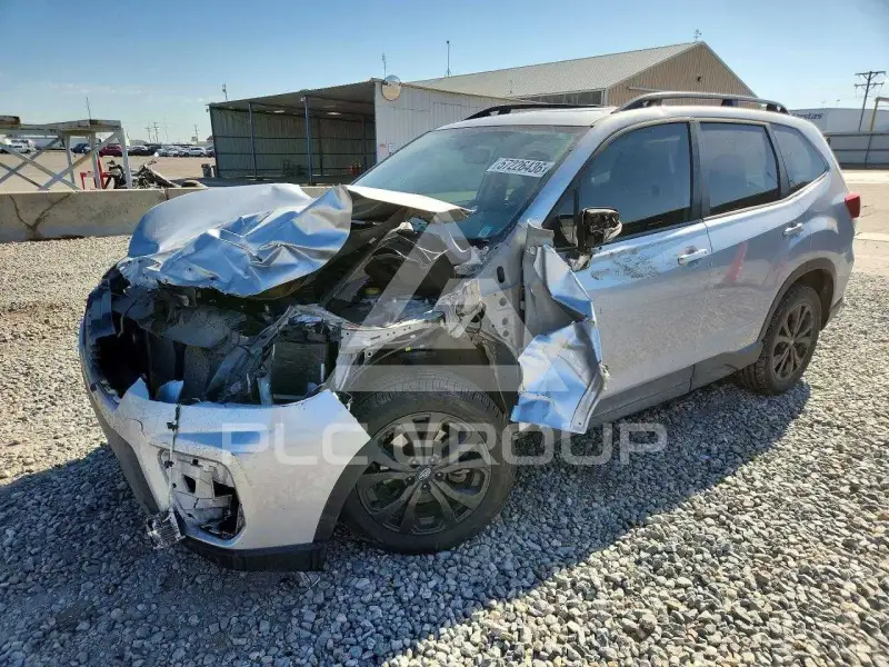 2021 Subaru Forester photo