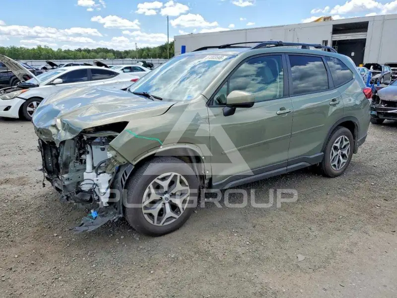 2021 Subaru Forester photo