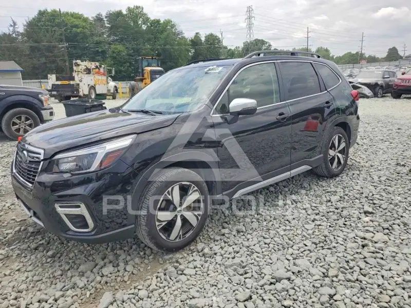 2021 Subaru Forester photo