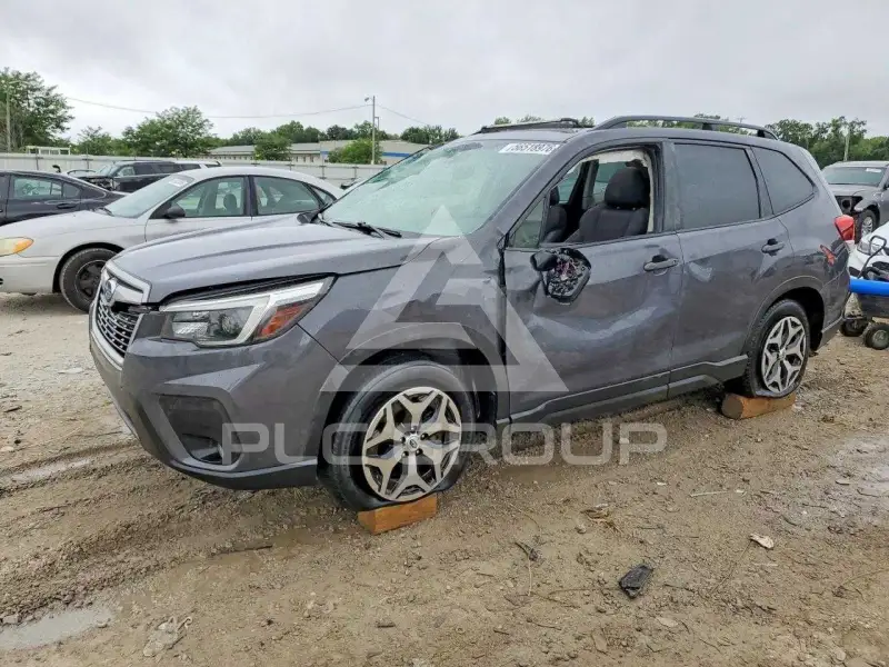 2021 Subaru Forester photo