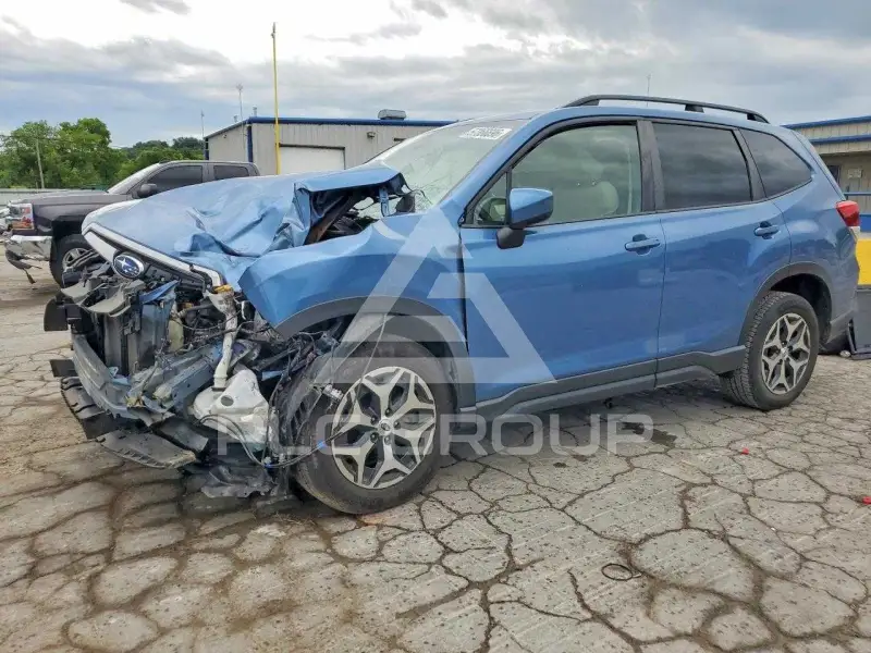2021 Subaru Forester photo