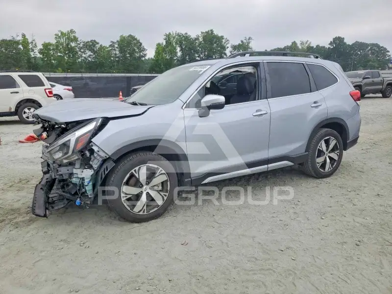 2021 Subaru Forester фото