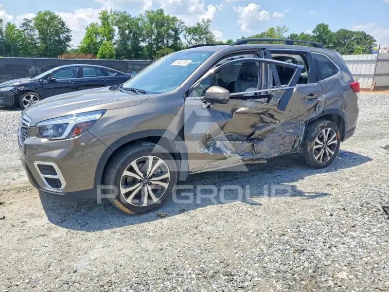 2021 Subaru Forester photo
