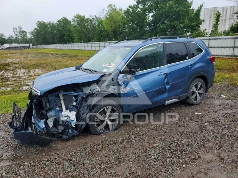 2021 Subaru Forester photo