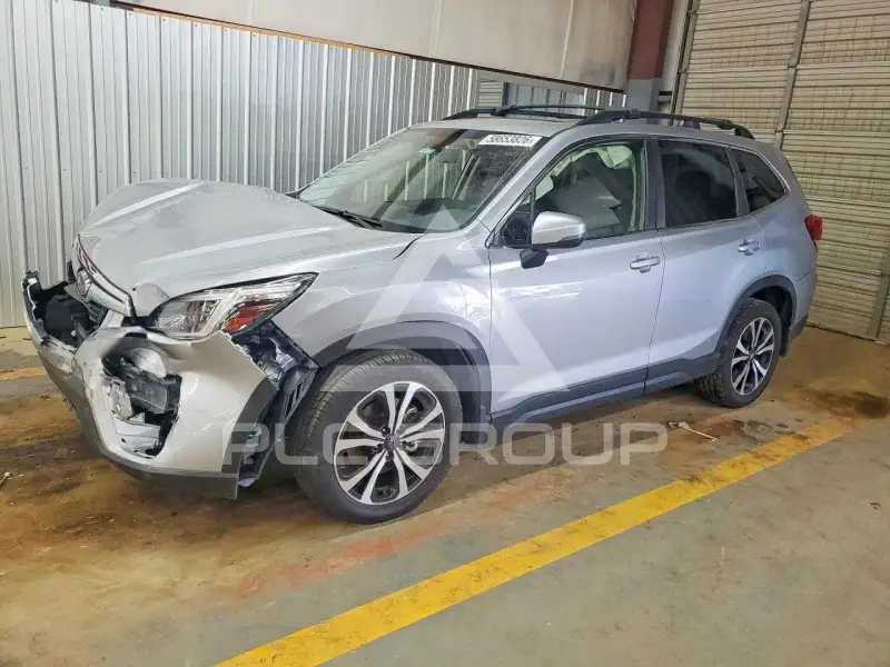 2021 Subaru Forester photo