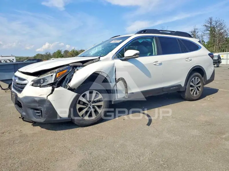 2021 Subaru Outback photo