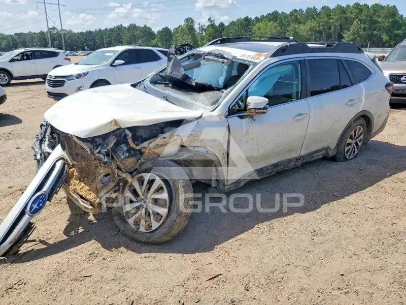2021 Subaru Outback photo