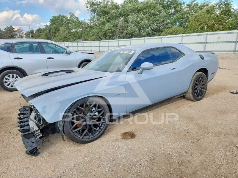 2021 Dodge CHALLENGER photo