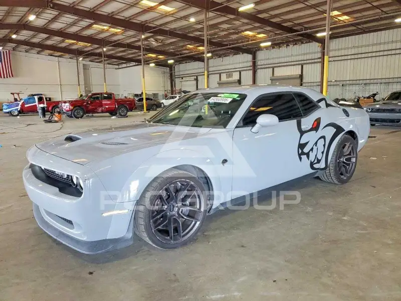 2021 Dodge CHALLENGER photo