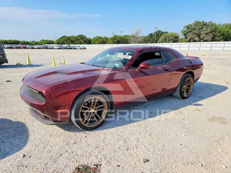 2021 Dodge CHALLENGER photo