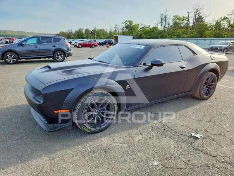2021 Dodge CHALLENGER photo