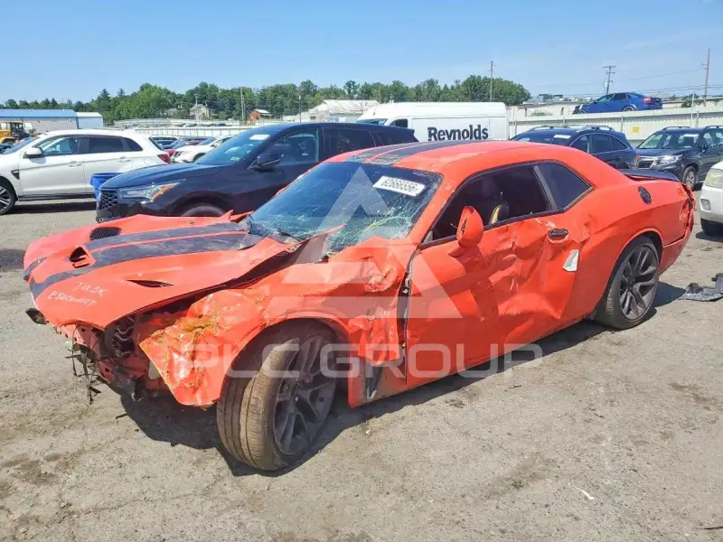 2021 Dodge CHALLENGER photo