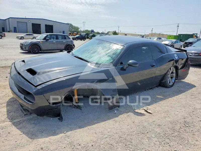2021 Dodge CHALLENGER photo