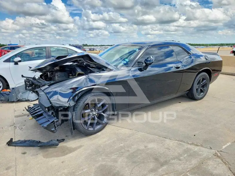 2021 Dodge CHALLENGER фото