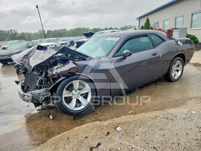 2021 Dodge CHALLENGER photo