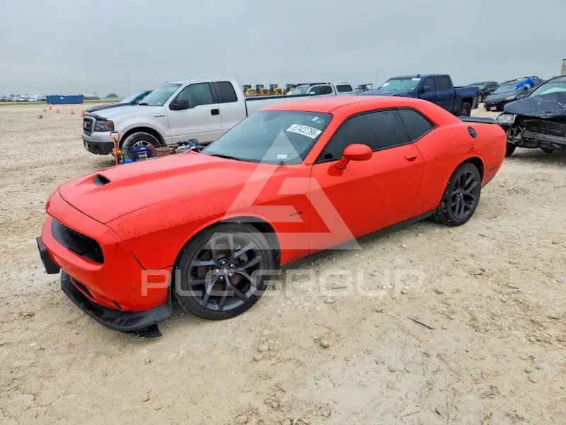 2021 Dodge CHALLENGER photo