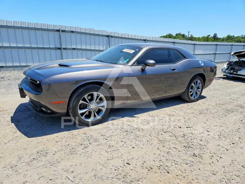 2021 Dodge CHALLENGER photo