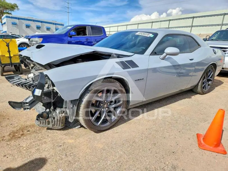 2021 Dodge CHALLENGER photo