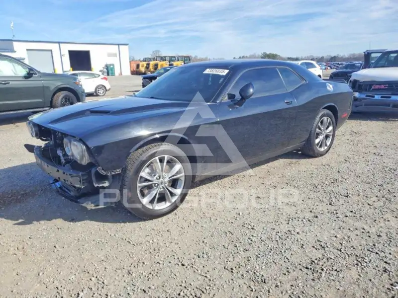 2021 Dodge CHALLENGER photo