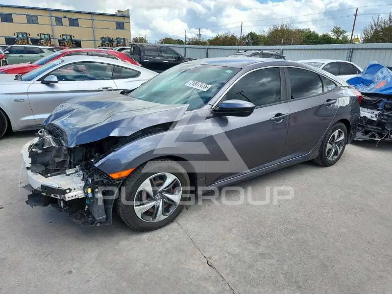 2021 Honda CIVIC фото