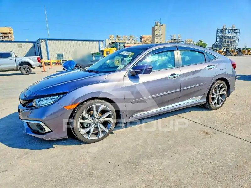 2021 Honda CIVIC photo
