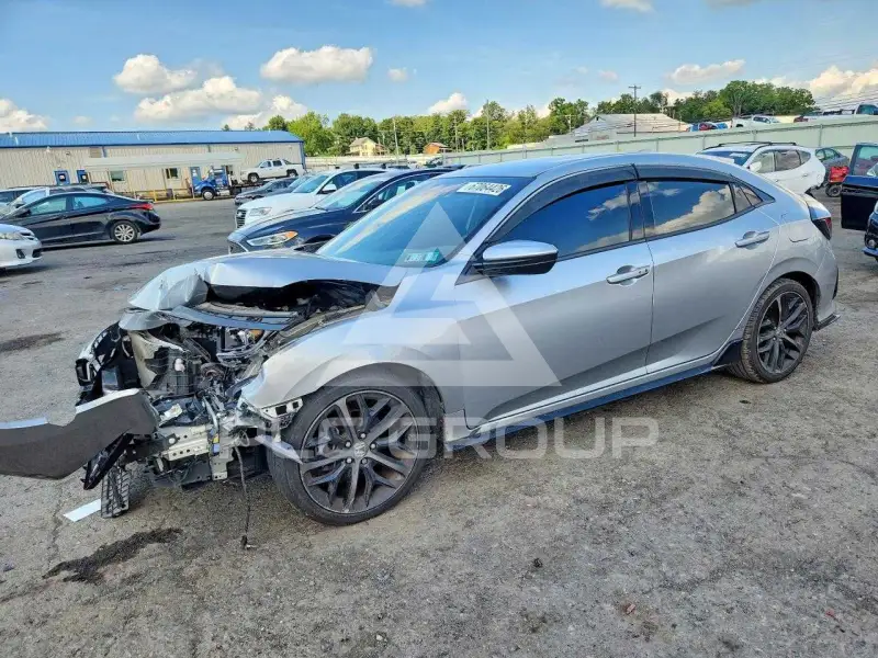 2021 Honda CIVIC photo