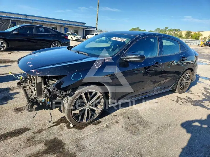 2021 Honda CIVIC фото
