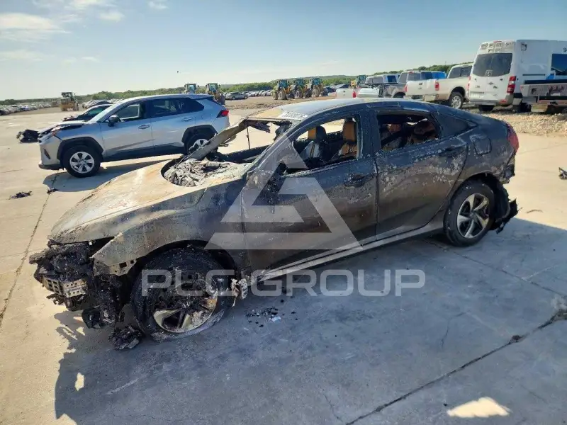 2021 Honda CIVIC фото