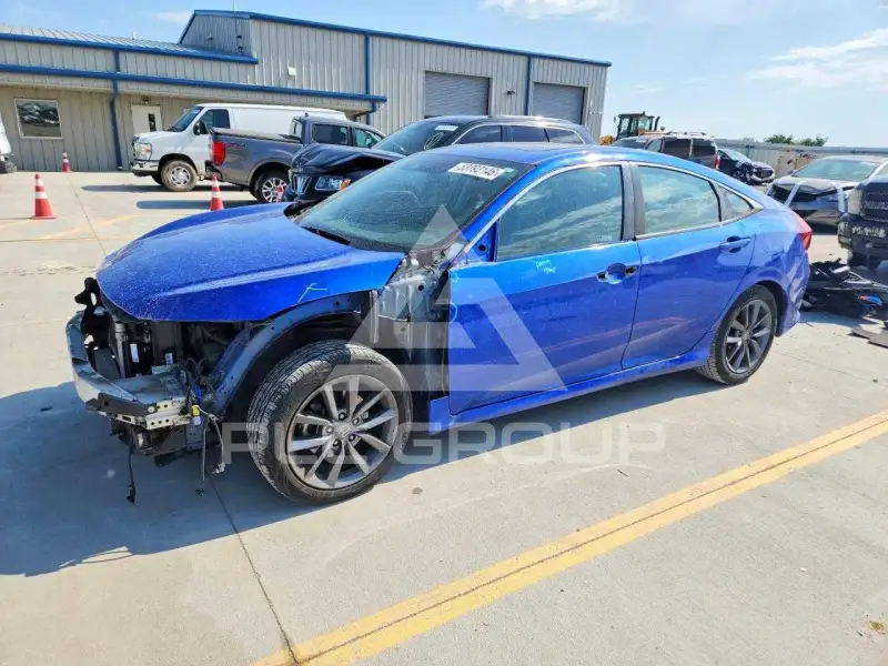 2021 Honda CIVIC фото