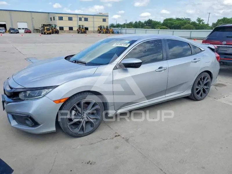 2021 Honda CIVIC фото