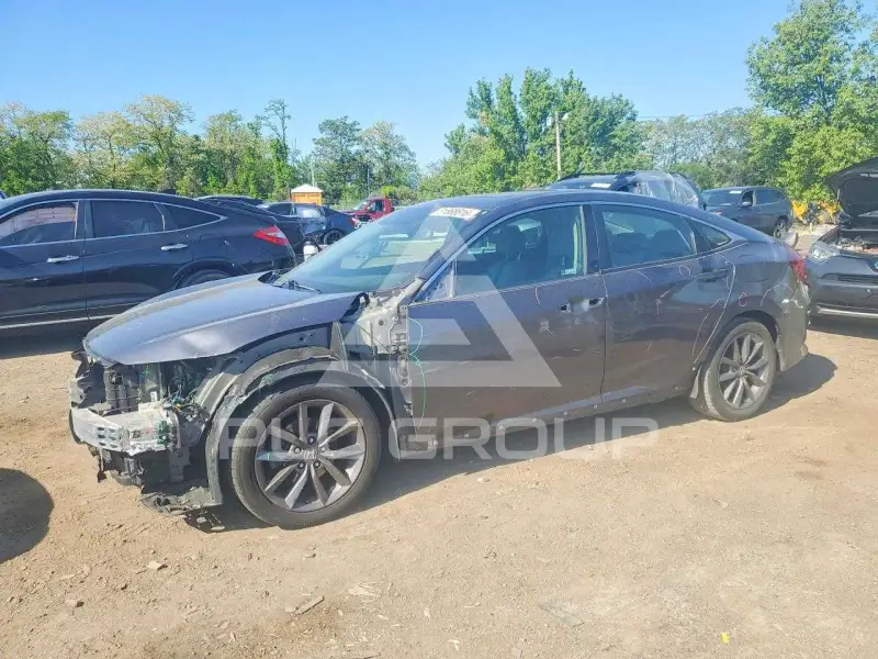 2021 Honda CIVIC фото