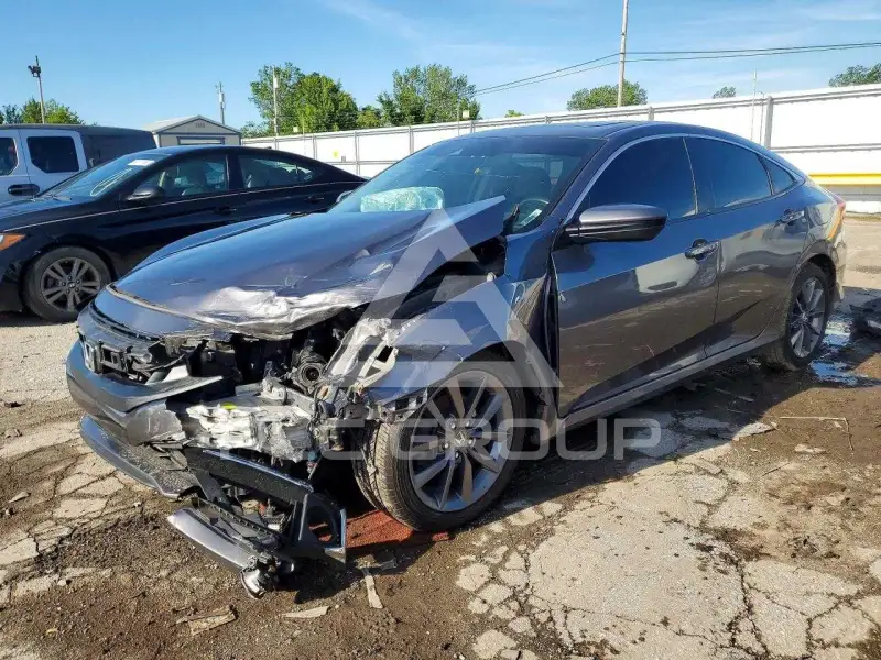 2021 Honda CIVIC фото