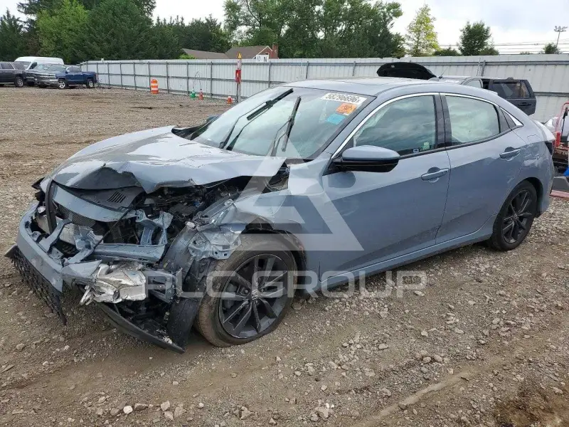 2021 Honda CIVIC photo