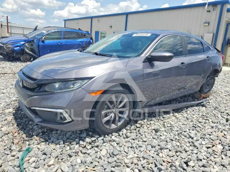 2021 Honda CIVIC фото
