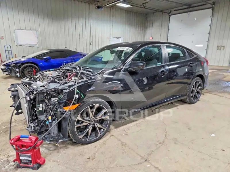 2021 Honda CIVIC фото