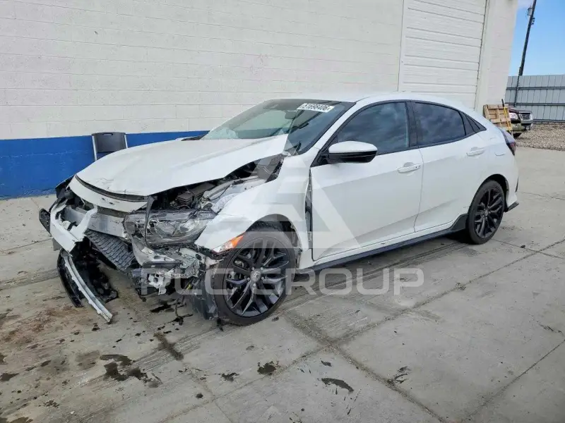 2021 Honda CIVIC фото