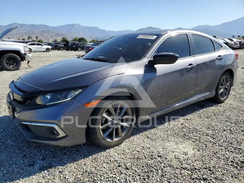 2021 Honda CIVIC фото