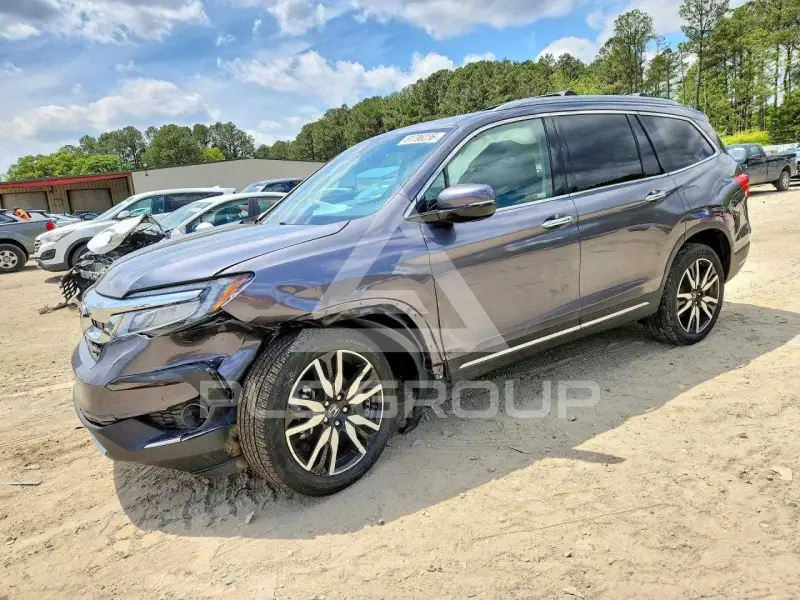 2021 Honda PILOT photo