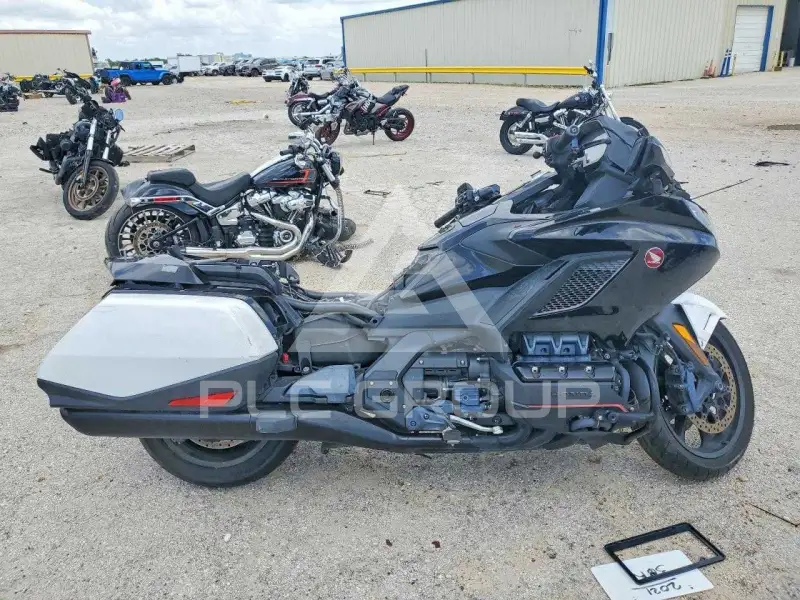 2021 Honda GL фото