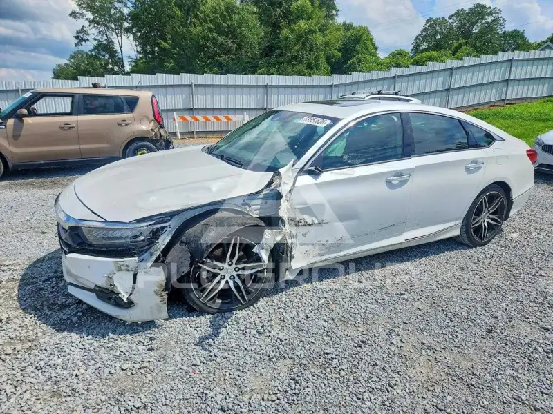 2021 Honda Accord photo