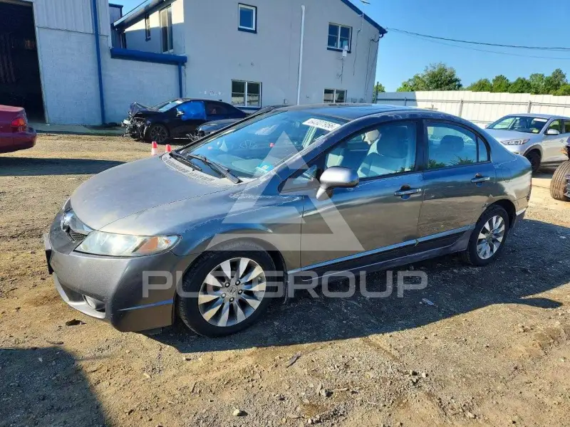 2010 Honda CIVIC photo