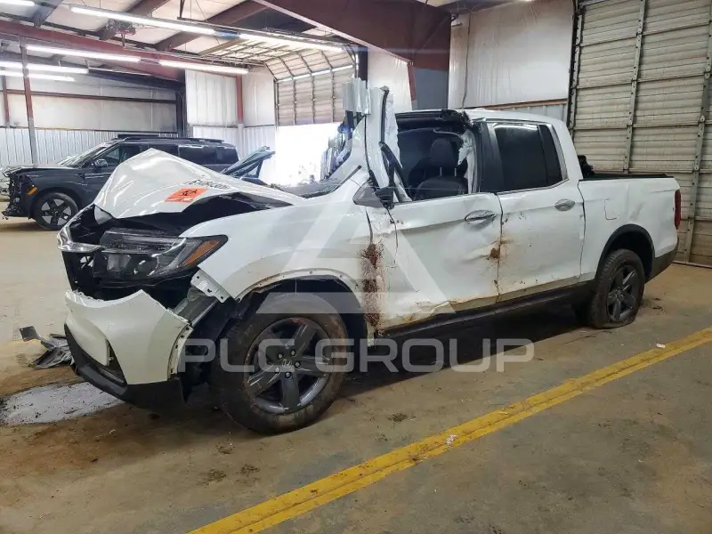 2021 Honda RIDGELINE фото