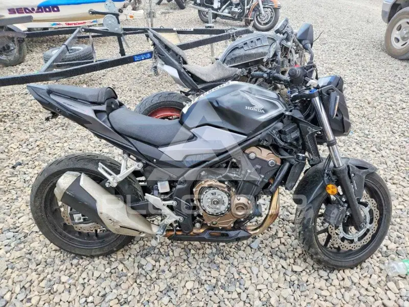 2021 Honda CB фото