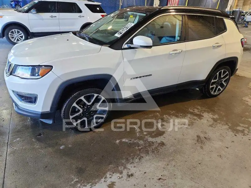 2021 Jeep COMPASS photo
