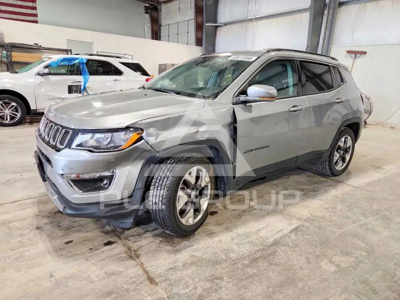 2021 Jeep COMPASS photo