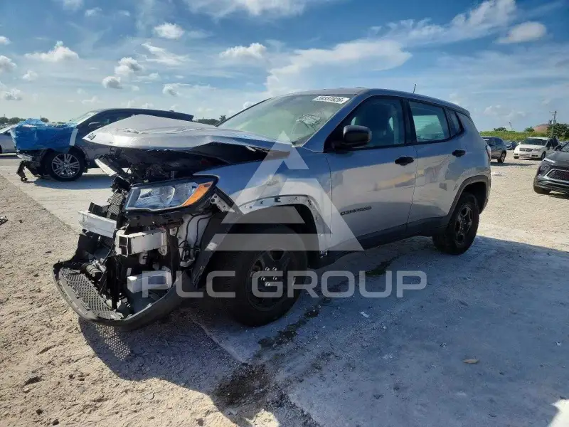 2021 Jeep COMPASS photo