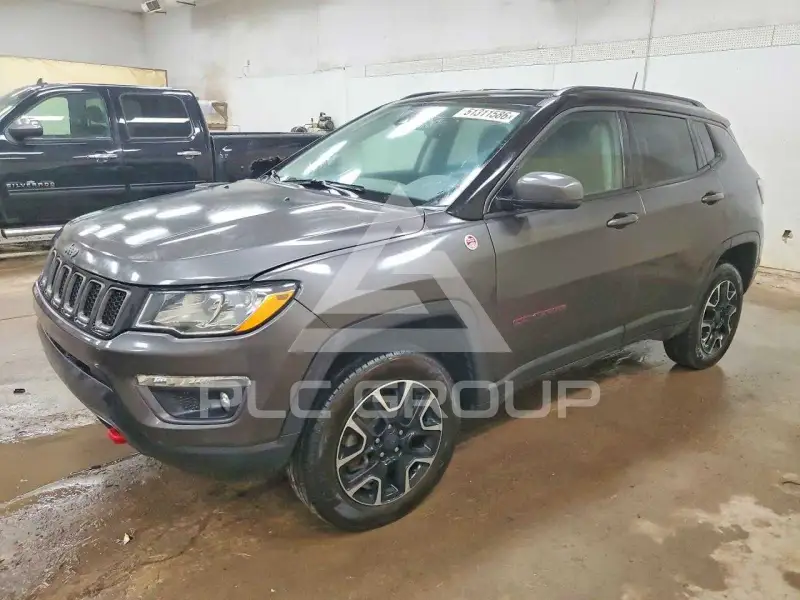 2021 Jeep COMPASS photo