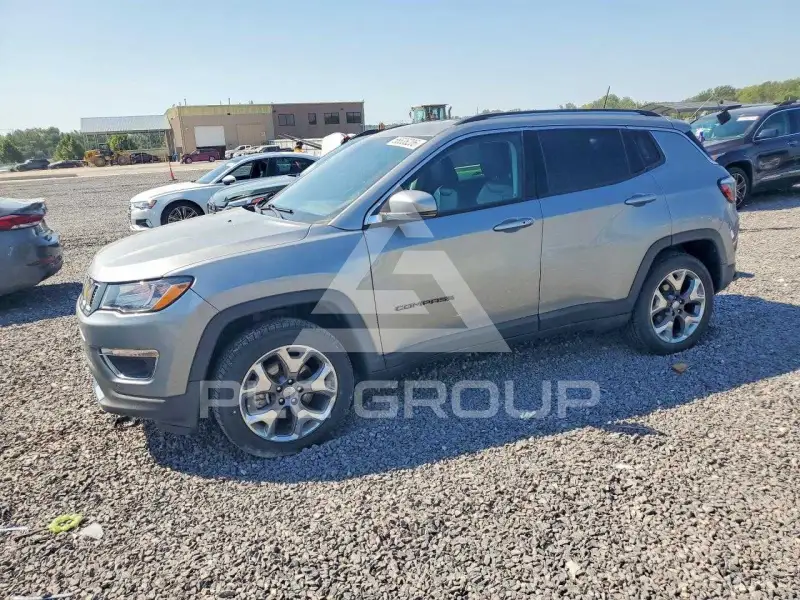2021 Jeep COMPASS photo