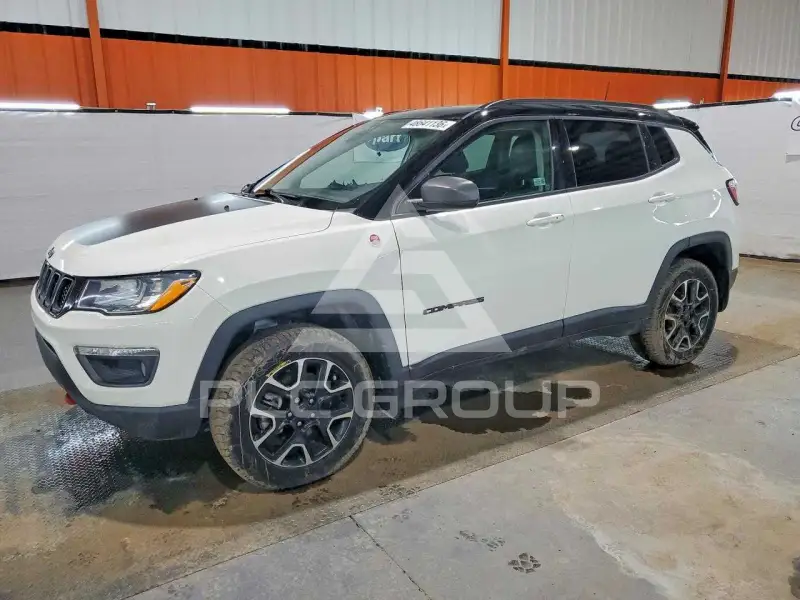 2021 Jeep COMPASS photo