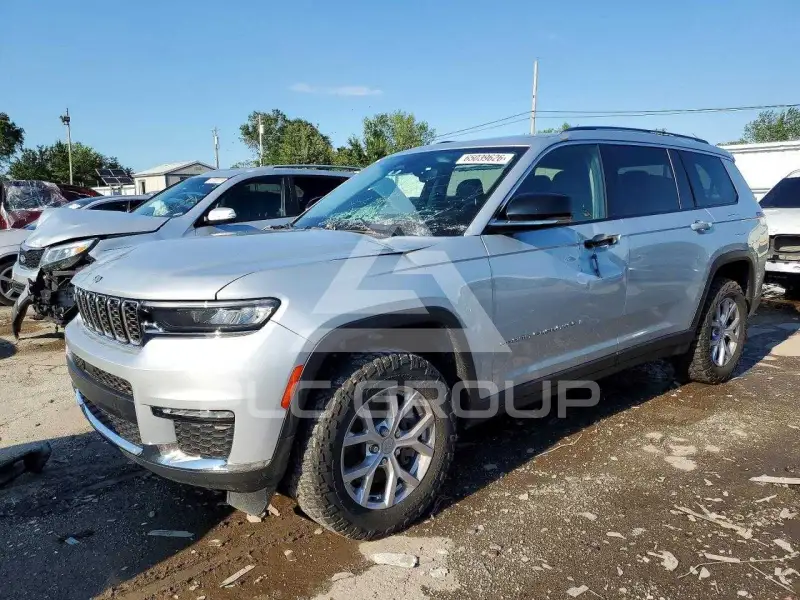 2021 Jeep CHEROKEE photo